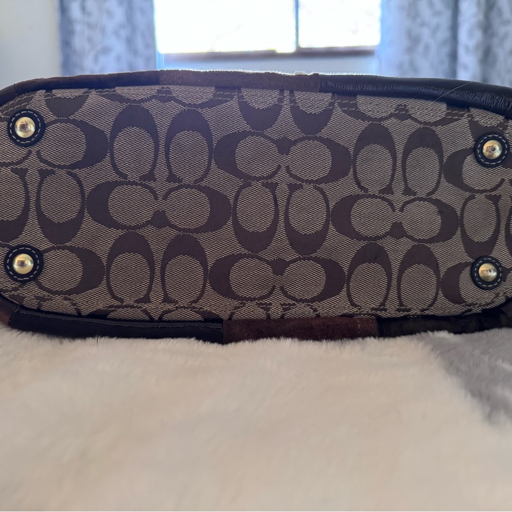Vintage Brown and Tan Patchwork Coach Bag - Picture 4 of 9